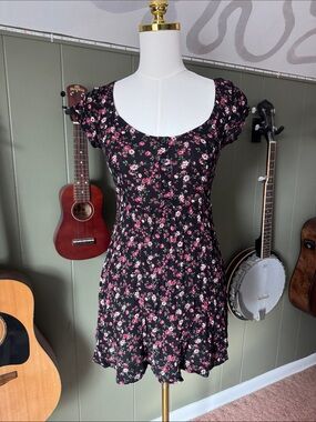 Floral Scoop Neck Skater Dress